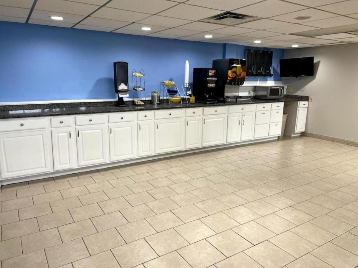 赖特堡/辛辛那提地区戴斯酒店 Fort Wright 外观 照片